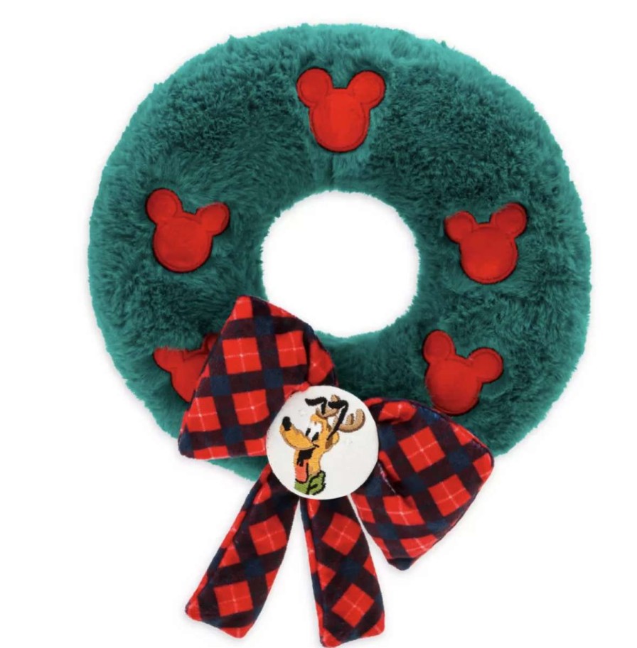 More Christmas Items * | Best Sale Best Deal Disney Squeeze Toy For Dogs Holiday Wreath Pluto